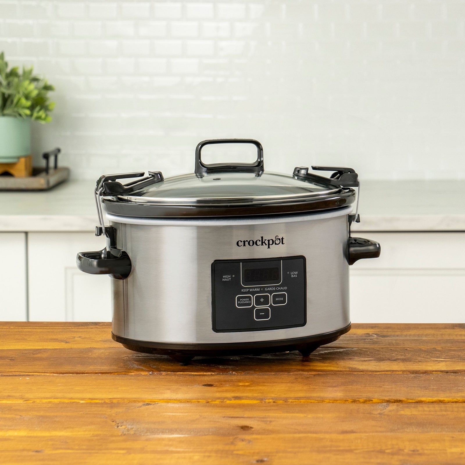 Digital Programmable Slow Cooker with Locking Lid, Feeds 4 People & More, Stainless Steel, 4-qt Z2P3 - product image 6