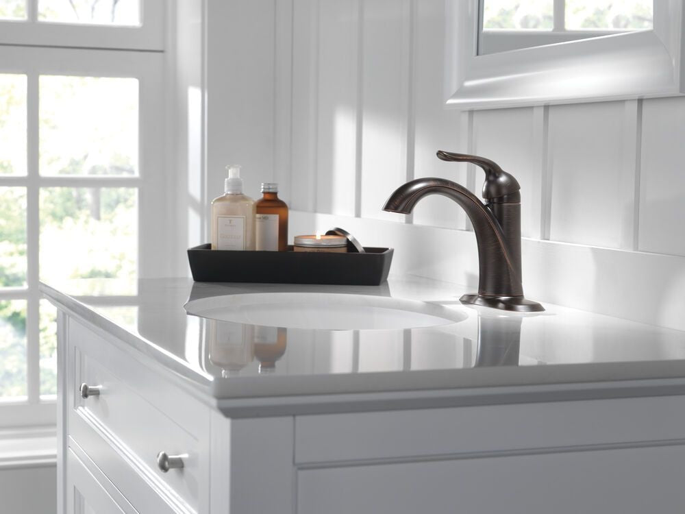 1HDL Centerset Lavatory Faucet, Venetian Bronze O3M6 - product image 3
