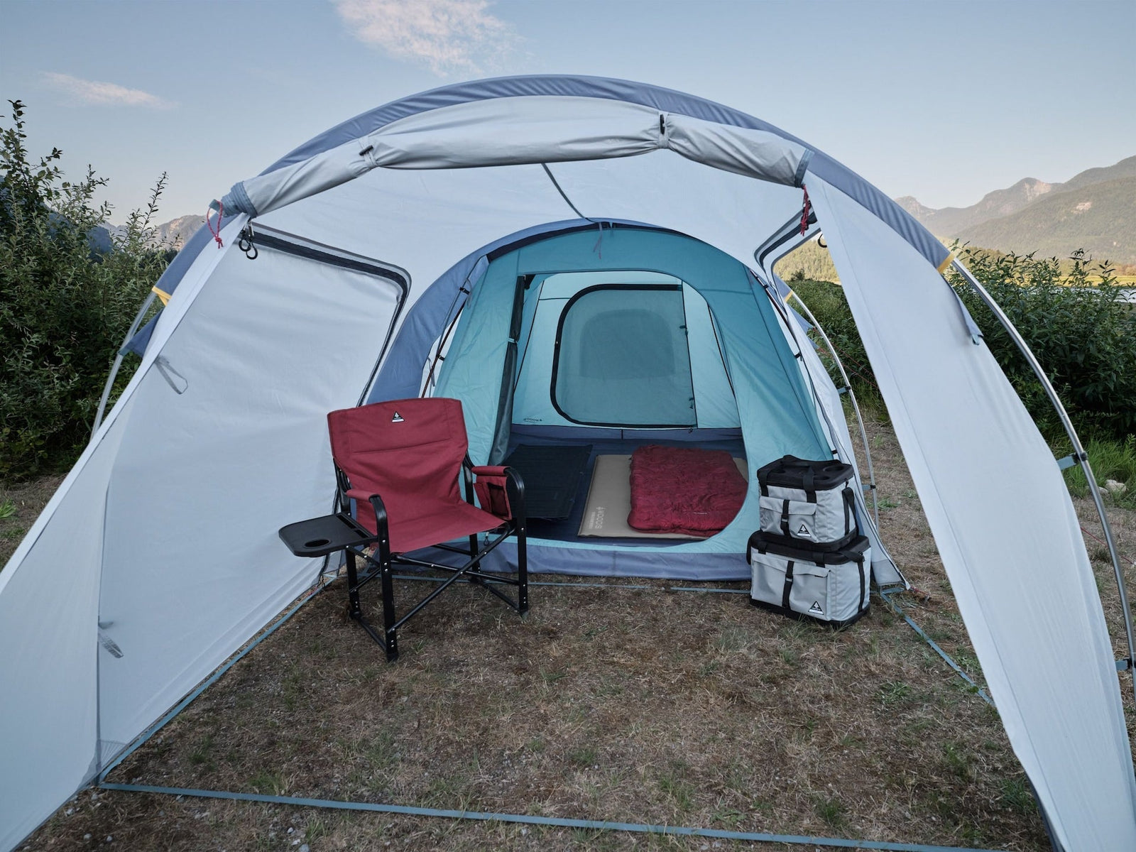 Vardo 6-Person Camping Tent, Blue O4O9 - product image 4