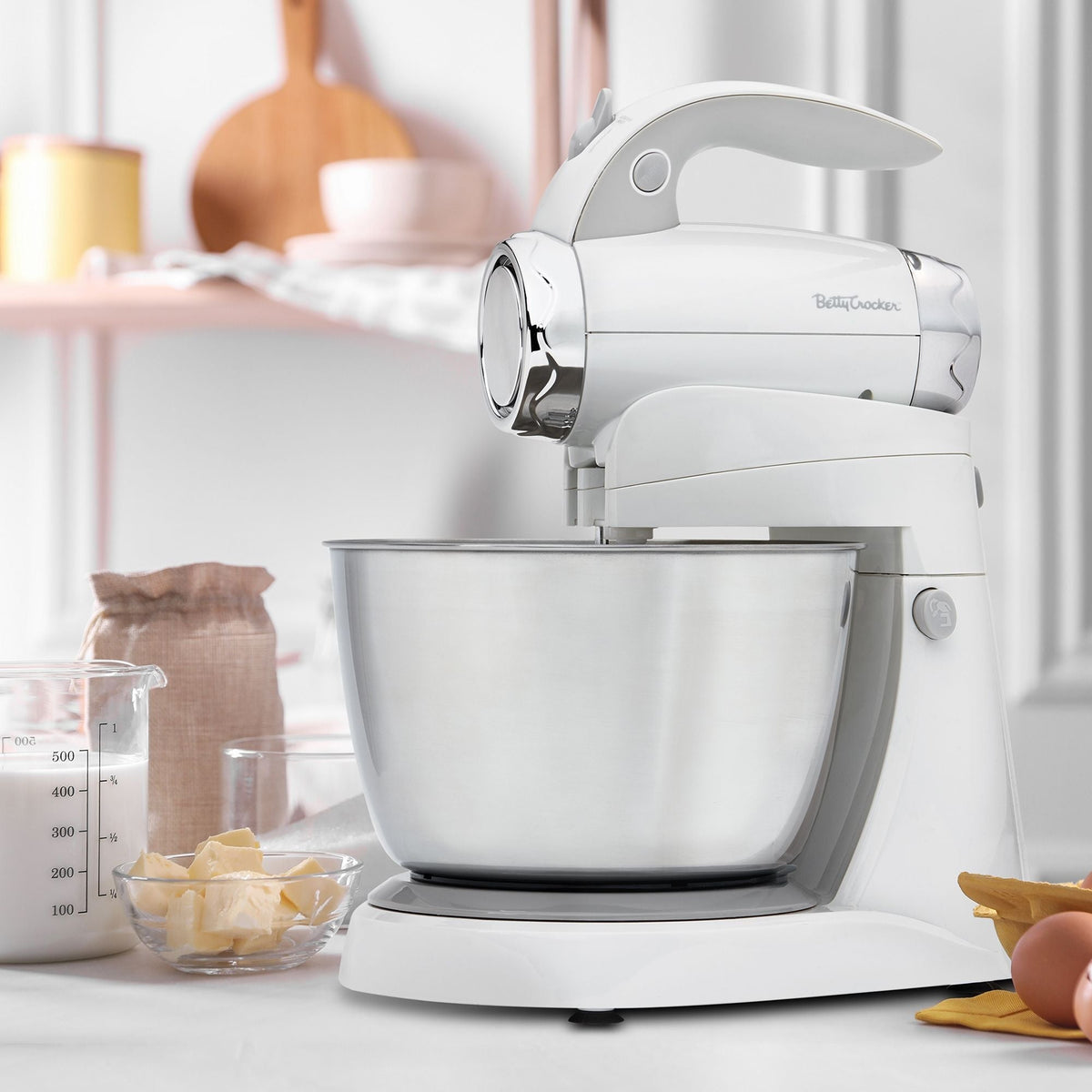Crocker 2-in-1 Stand Mixer, 7-in, Black M1U2 - product image 4