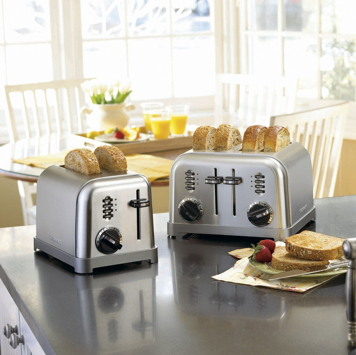 Metal Classic Toaster with 6 Settings, Stainless Steel, 4-Slices K7C8 - product image 4