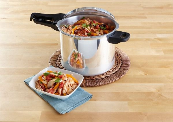 Stovetop Pressure Cooker, Aluminum, 4-L D6B1 - product image 2